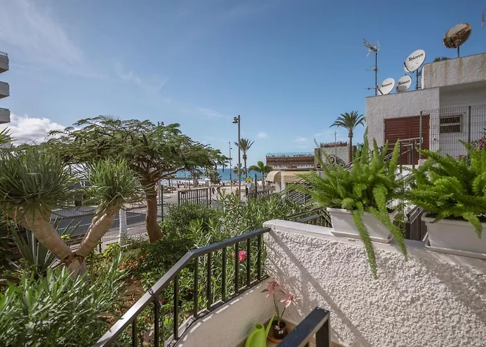 The Little Jewel With Ocean View - Americas * Playa de las Américas