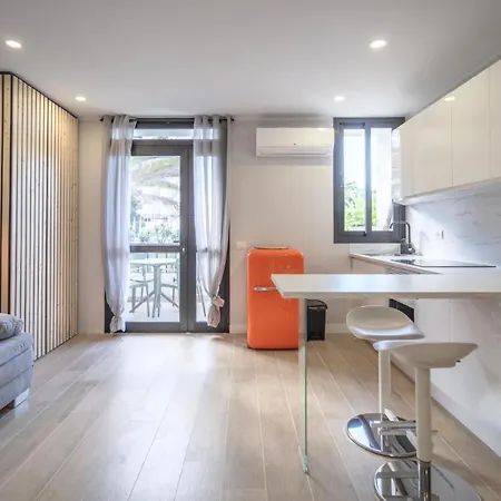The Little Jewel With Ocean View - Americas 公寓 *